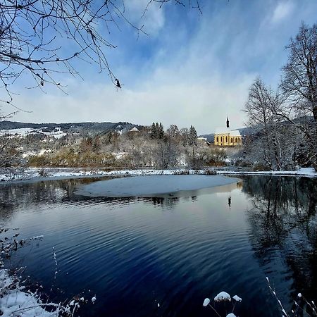 Gaestehaus Biobauernhof Mandl มูเรา ภายนอก รูปภาพ